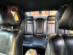 کرایسلەر 300